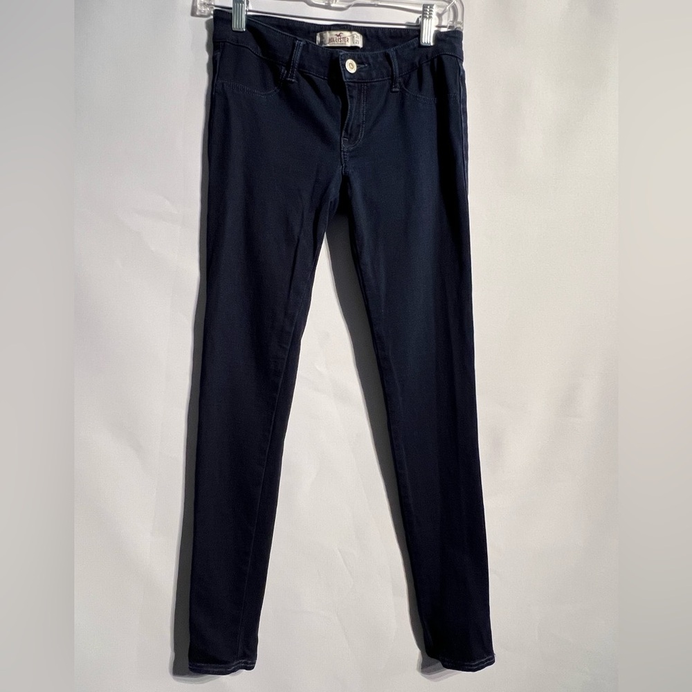 Hollister Women's Navy Skinny Jeans